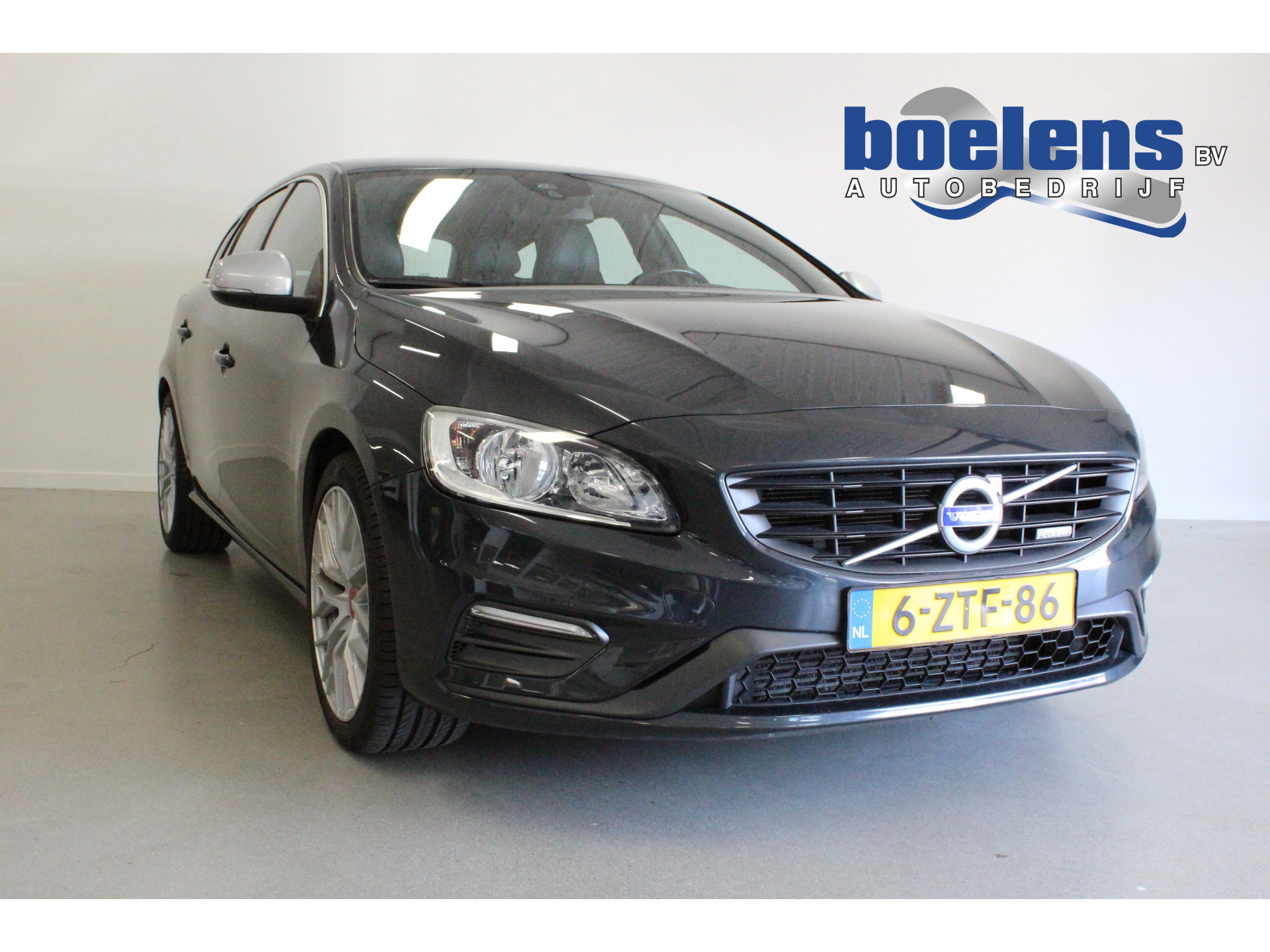 1.6 T3 R-Design | DB-RIEM VV | CLIMA | 18'LMV | TREKHAAK | RIJKLAAR! | CRUISE | NAVIGATIE |