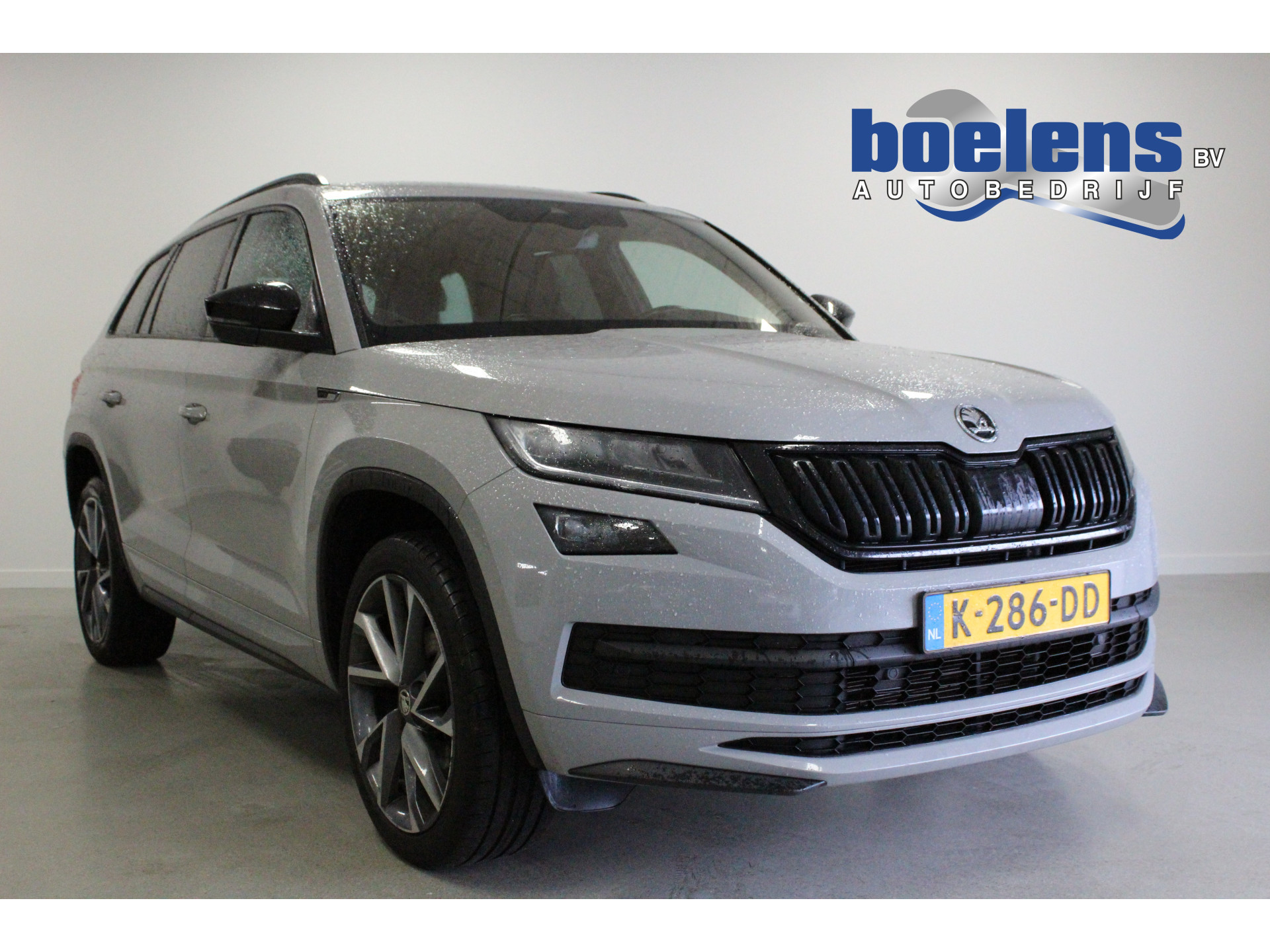 1.5 TSI Sportline Business | 20'LMV | CAMERA | PDC-V/A | CLIMA | ACC | CARPLAY | E-KLEP | NAVI | KEYLESS |