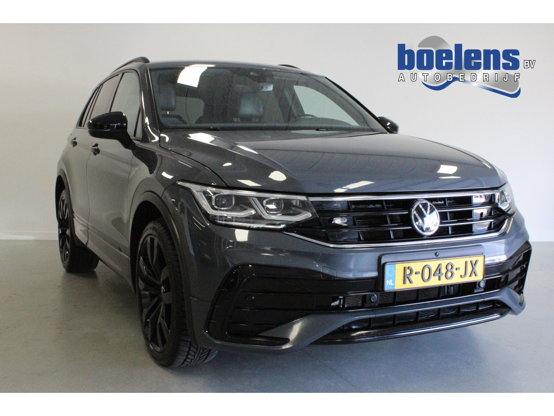 1.4 TSI eHybrid R-Line Business+ | NL-AUTO! | DCC | DEALER.OND! | CAMERA | CARPLAY | ACC | LED | 20'LMV | TOP |