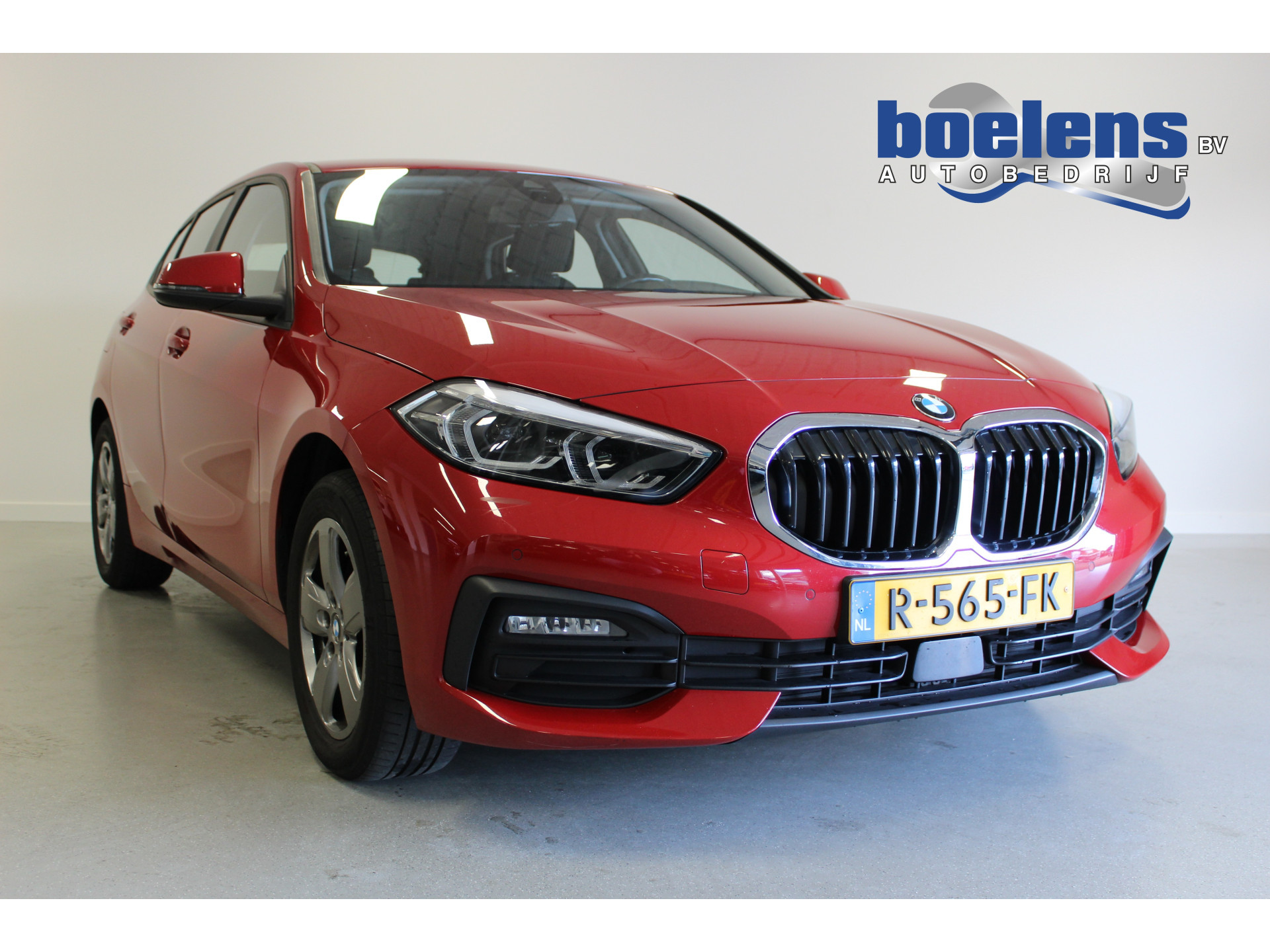 118i Business Edition | NL-AUTO+N.A.P! | LED | CLIMA | CRUISE | PDC | LMV | NAVIGATIE | DAB | CARPLAY |