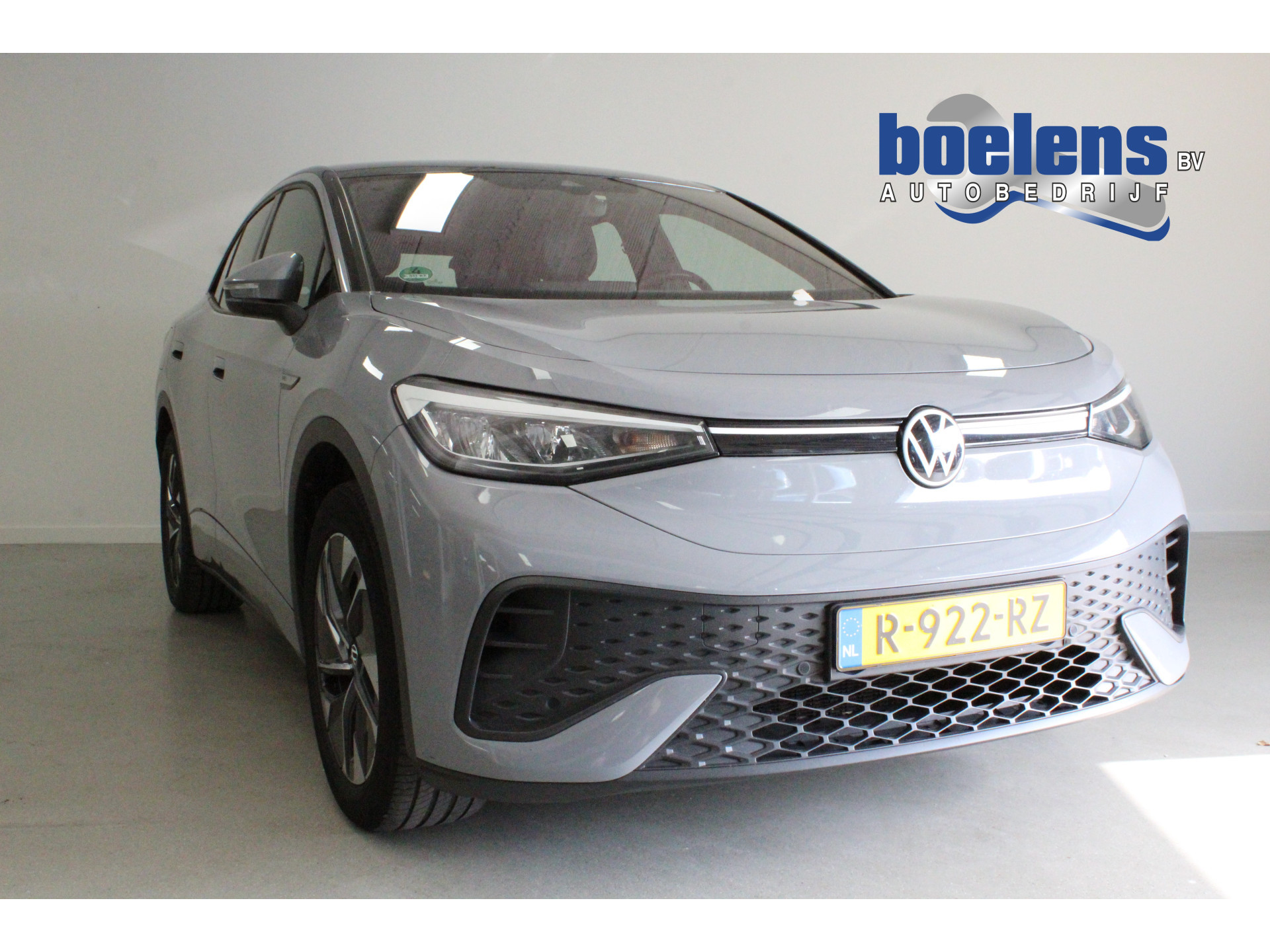 Pro 77 kWh | STOEL+STUUR/VERW | SFEER | DAB-RADIO | NAVIGATIE | PDC-V/A | LED | 19'LMV |