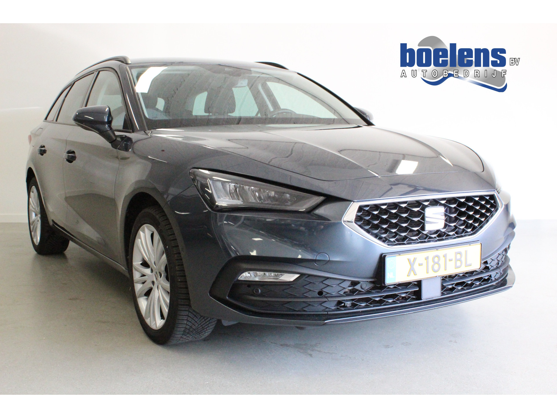 Sportstourer 1.0 eTSI Style Business Intense | 17'LMV | CLIMA | NAVIGATIE | CAMERA | KEYLESS | NL-AUTO+N.A.P! | LED | DAB |