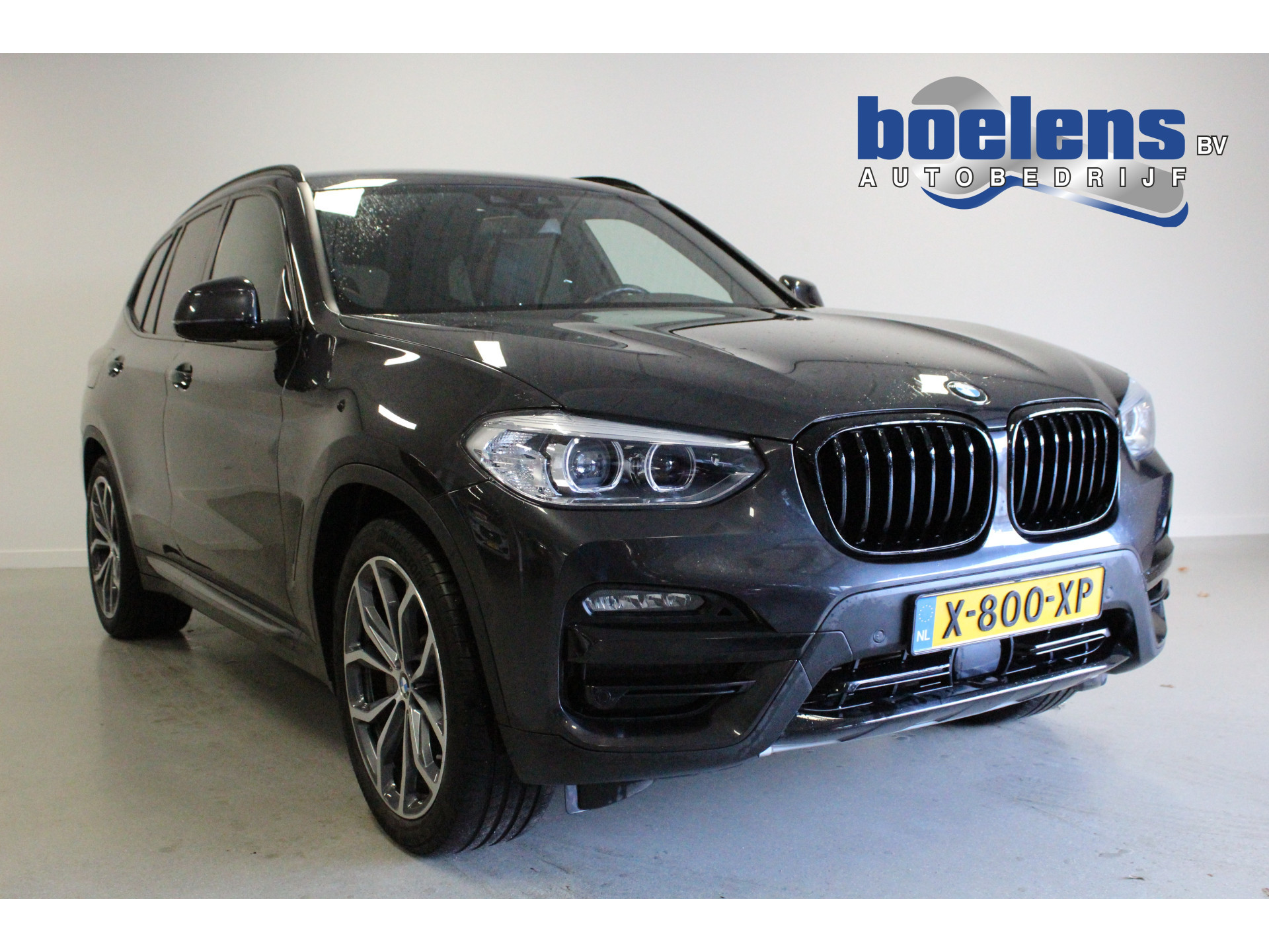 xDrive30e High Executive | 20'LMV | CLIMA | WEGKL-TRHAAK | DAB | STOEL-VERW | NAVI | E-KLEP | SFEER |