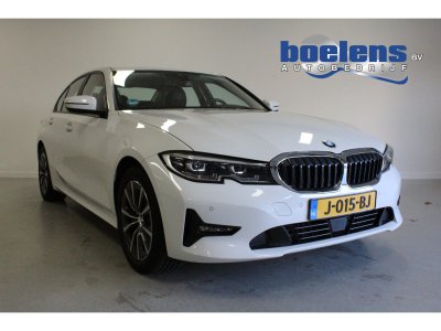 BMW 3-serie 330e eDrive Edition | STOEL-VERW | LED | PDC-V/A | CLIMA | DAB-RADIO | NAVIGATIE | ACC | 17'LMV |