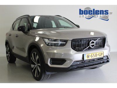 Volvo XC40 1.5 T4 Recharge R-Design | PEBBLE-GREY | ACC | NAVI | WEGKL-TRHAAK | CAM | STOEL+STUUR/VERW | 20'LMV |
