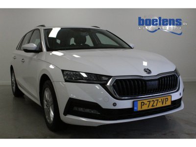 Škoda Octavia Combi 1.0 e-TSI Ambition | TREKHAAK | CLIMA | 16'LMV | CRUISE | NAVIGATIE | PDC-A | CARPLAY | DAB-RAD |