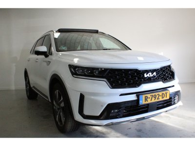 Kia Sorento 1.6 T-GDI Plug-in Hybrid 4WD ExecutiveLine 7p. | PANO | STOEL-VERW+KOEL | ACC | CARPLAY | STUUR-VERW | HUD | KEYLESS |